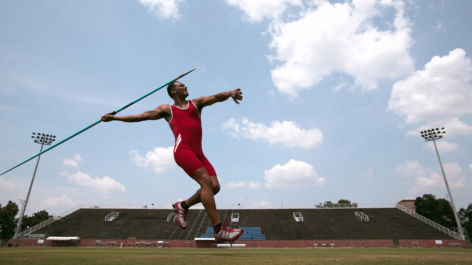姆巴佩连续十五场破门创纪录！IG挑战极限背后的传奇征程，姆巴佩连续15场破门创纪录，开启传奇新征程